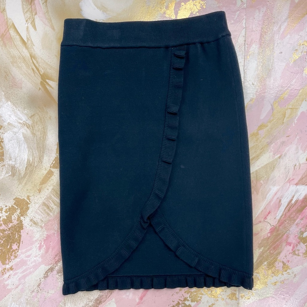 Club Monaco Lucah Navy Blue Ruffle knit Skirt XS